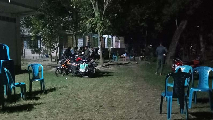 হঠাৎ সাকিবের বাড়ির সামনে ‘পুলিশি পাহারা’
