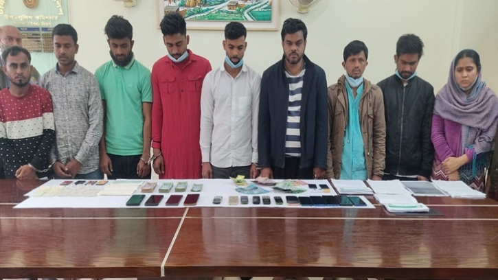 প্রশ্নফাঁসের ঘটনায় উপজেলা ভাইস চেয়ারম্যানসহ ১০ জন গ্রেফতার প্রশ্নফাঁসের ঘটনায় উপজেলা ভাইস চেয়ারম্যানসহ ১০ জন গ্রেফতার