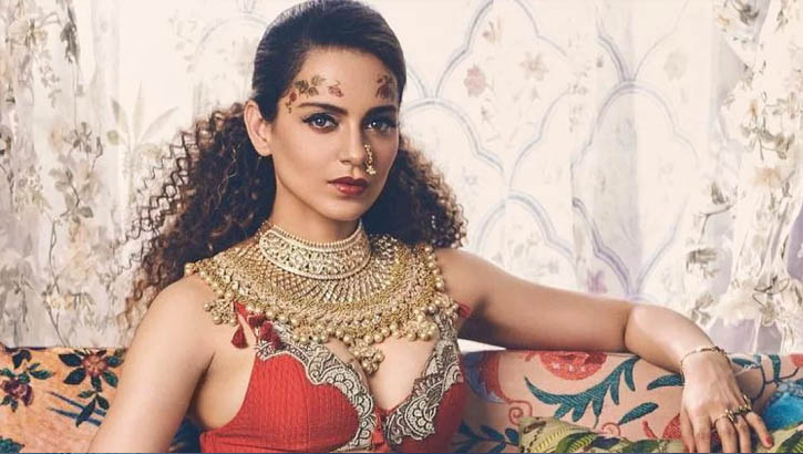 কলেজেই কঙ্গনা জানতে পেরেছেন তার ভবিষ্যত!