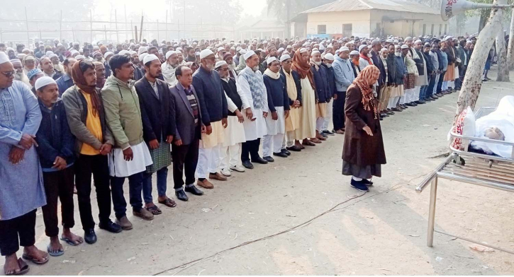 বগুড়া-৩ সাবেক সংসদ সদস্য খোকার জানাজা অনুষ্ঠিত বগুড়া-৩ সাবেক সংসদ সদস্য খোকার জানাজা অনুষ্ঠিত