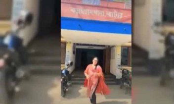থানার সামনে টিকটক ভিডিও বানানো সেই আ. লীগ নেত্রী আটক