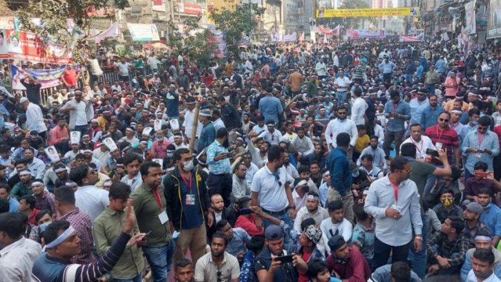 নয়াপল্টনে বিএনপির সমাবেশ, বিদেশে খালেদা জিয়ার চিকিৎসার দাবি নয়াপল্টনে বিএনপির সমাবেশ, বিদেশে খালেদা জিয়ার চিকিৎসার দাবি