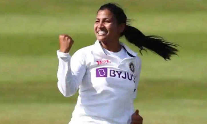 ব্রিস্টলে ইতিহাস গড়লেন ভারতীয় কৃষককন্যা স্নেহ রানা ব্রিস্টলে ইতিহাস গড়লেন ভারতীয় কৃষককন্যা স্নেহ রানা